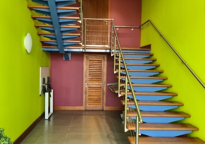 à louer Bureau Castries