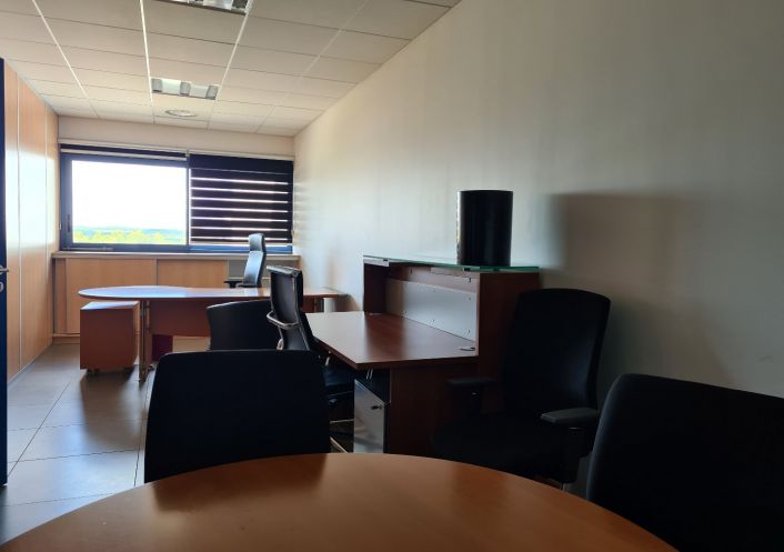 à louer Bureau Castries