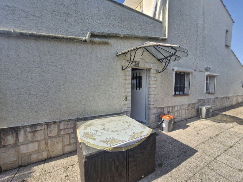 location Appartement Pignan - Photo 1