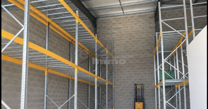 vente Local commercial Vailhauques
