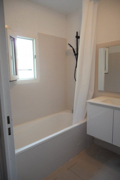 location Maison de ville Montpellier - Photo 9