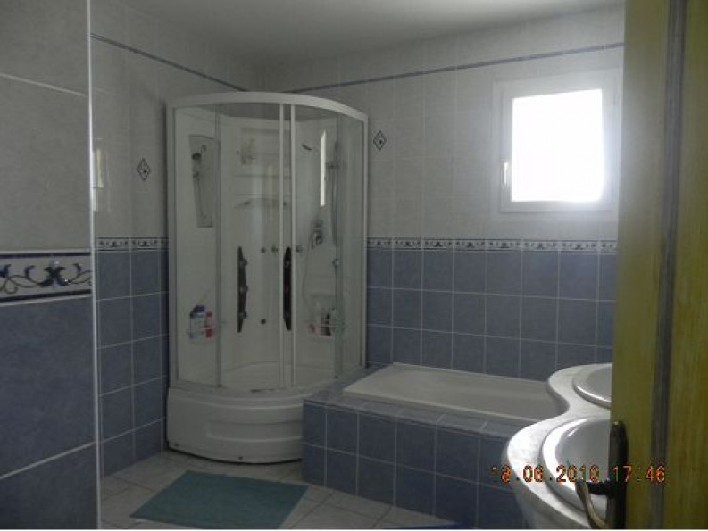 sale Villa Quarante - Photo 10