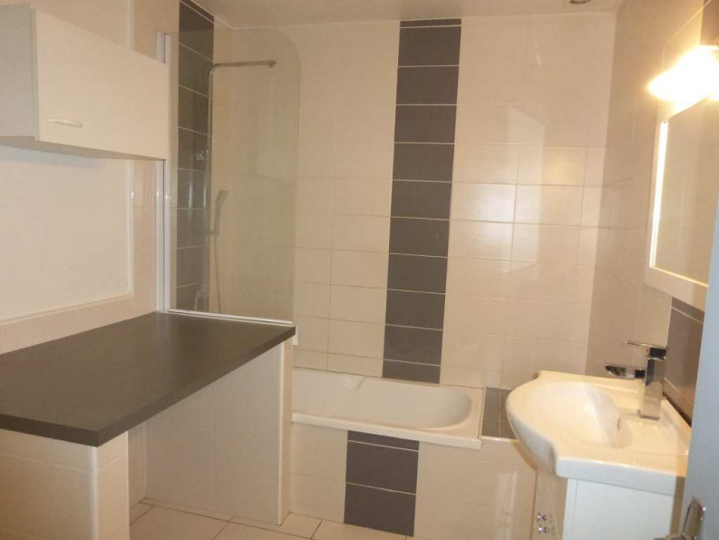 sale Maison de village Puisserguier - Photo 6