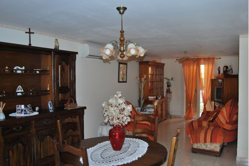 sale Villa Montady - Photo 2