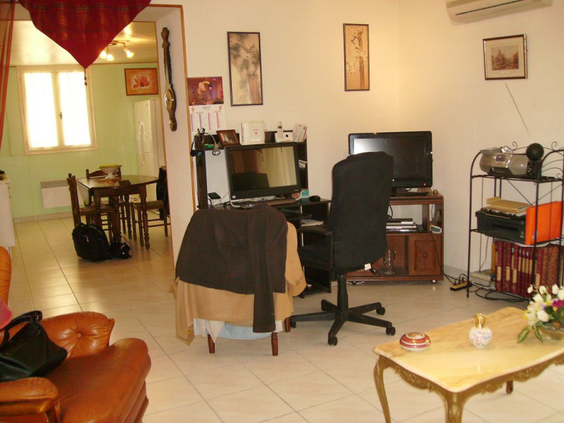 sale Maison de village Creissan - Photo 4