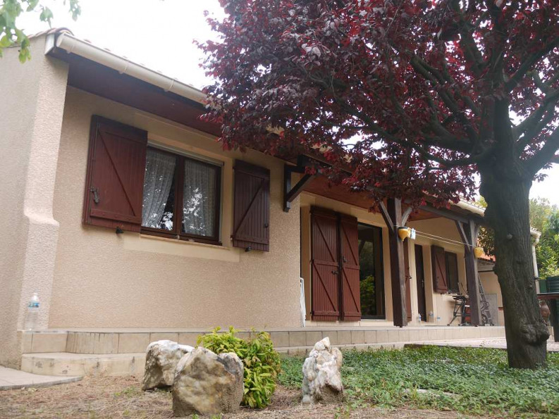 sale Villa Montady - Photo 1