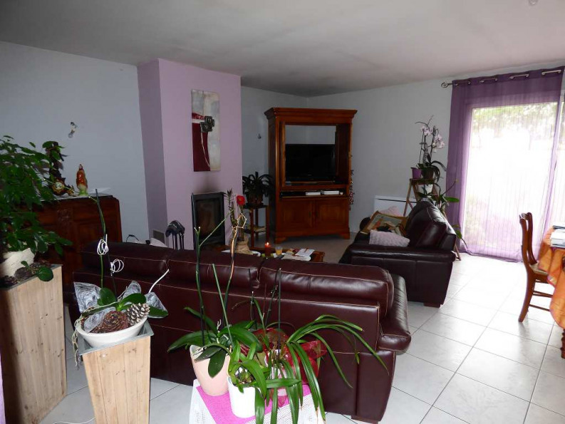 sale Villa Montady - Photo 3