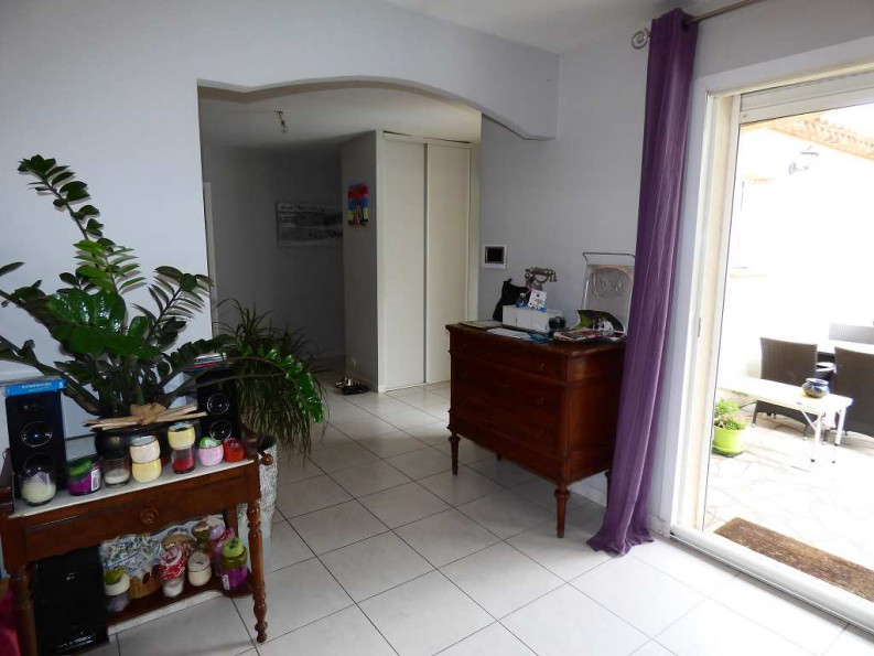 sale Villa Montady - Photo 9