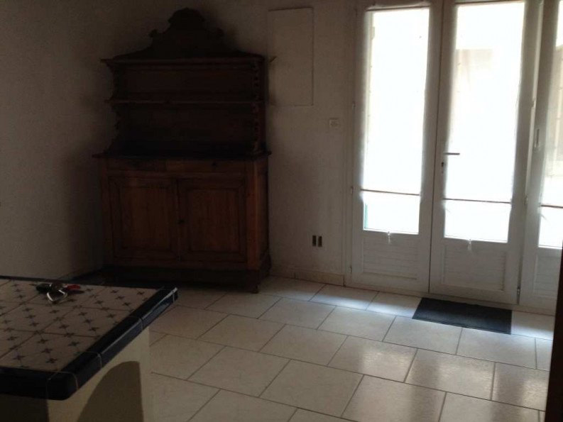 sale Maison de village Quarante - Photo 4