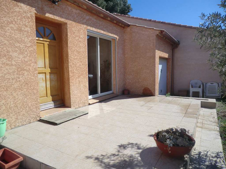 sale Villa Montady - Photo 3