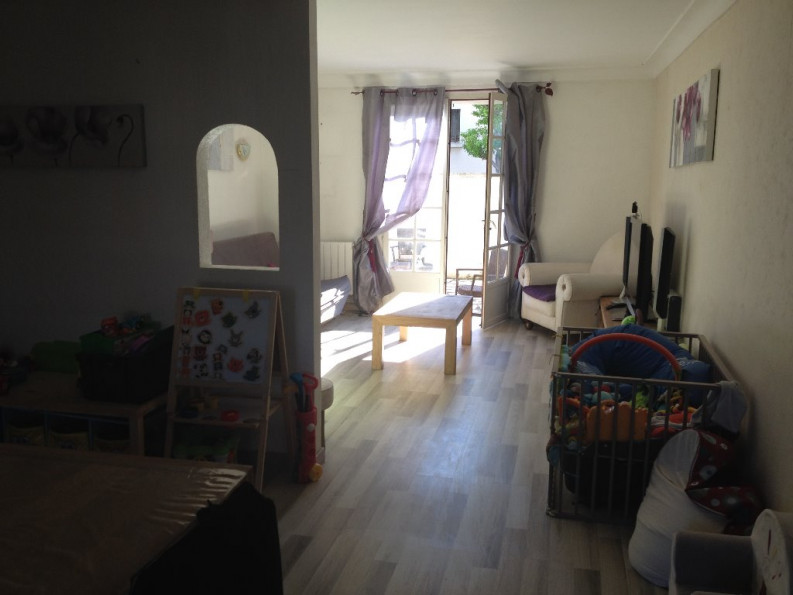 sale Villa Montady - Photo 3