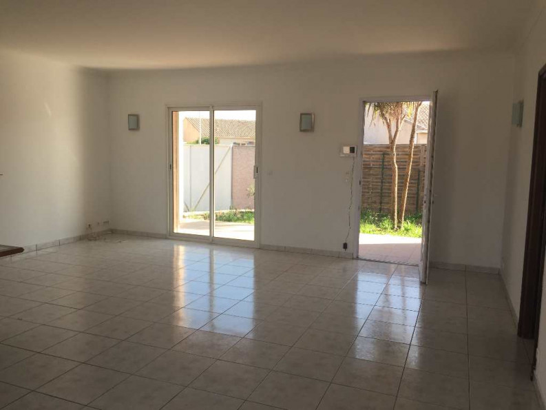 sale Villa Montady - Photo 5