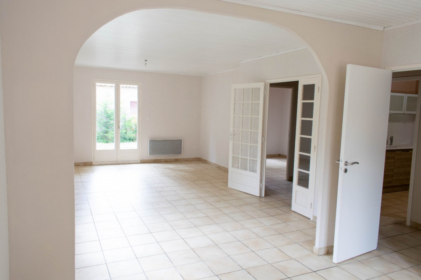 sale Villa Creissan - Photo 2