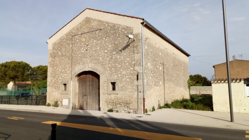 sale Remise en pierre Montady - Photo 1