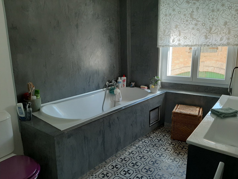 sale Maison de village Creissan - Photo 7