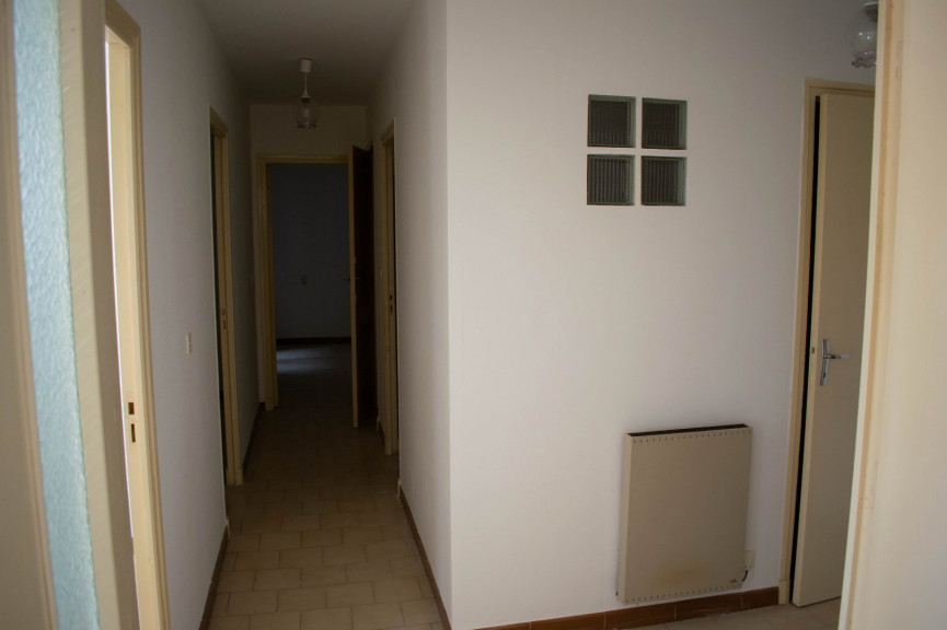 sale Maison de village Creissan - Photo 3