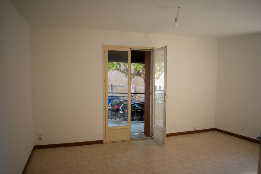 sale Maison de village Creissan - Photo 4