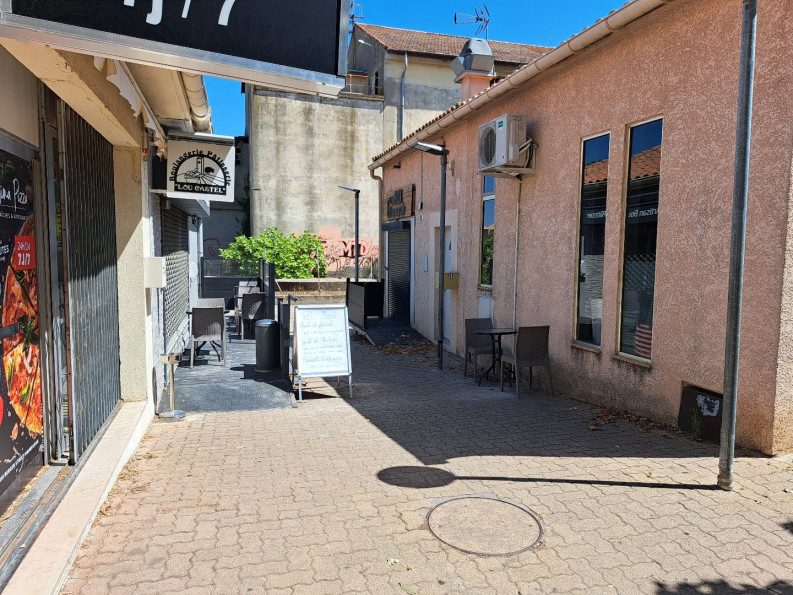sale Local commercial Montady
