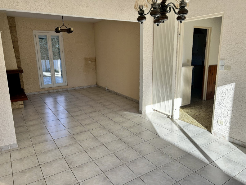 sale Villa Montady - Photo 2