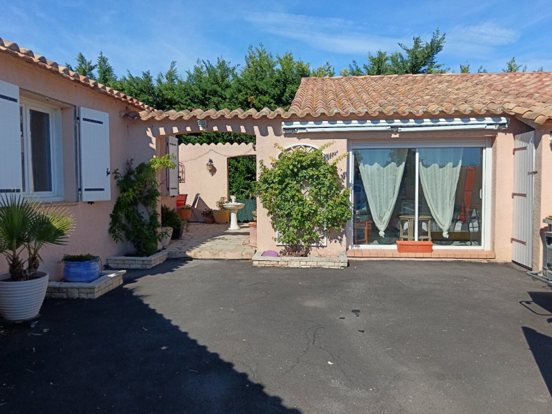 vente Villa Montady - Photo 1
