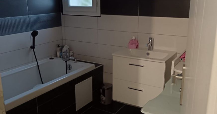 vente Villa Montady