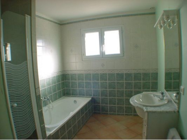 sale Villa Montady - Photo 5