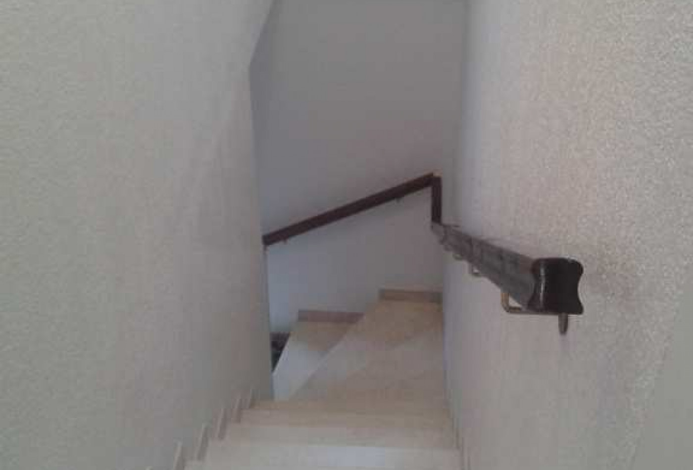 en location saisonnière Maison Lamalou Les Bains - Photo 2