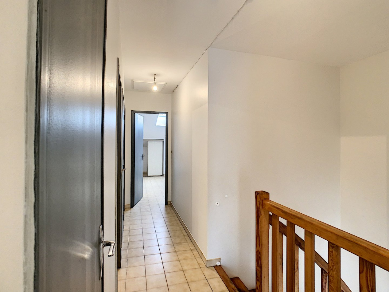 location Duplex Herepian - Photo 5