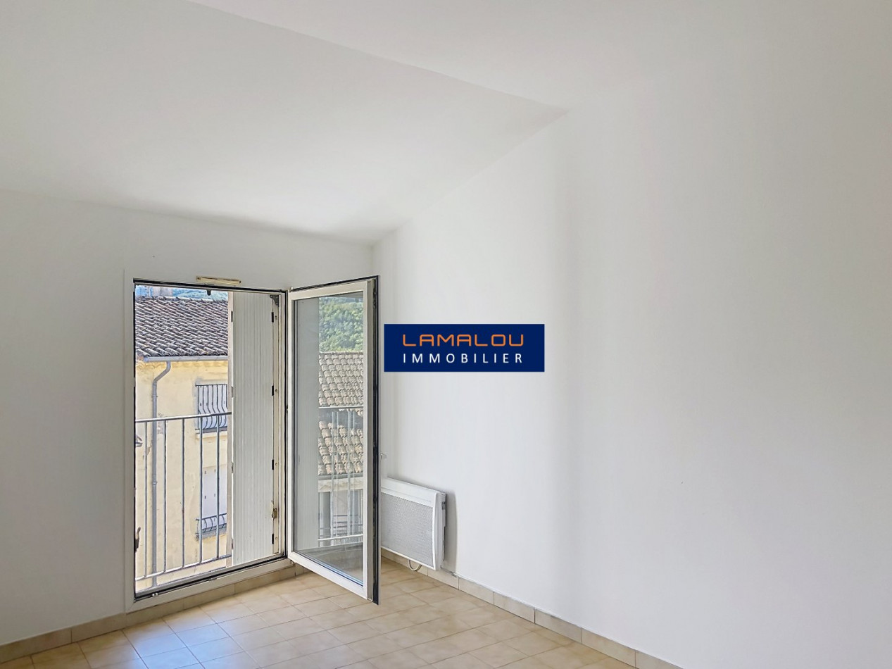 location Duplex Herepian - Photo 3