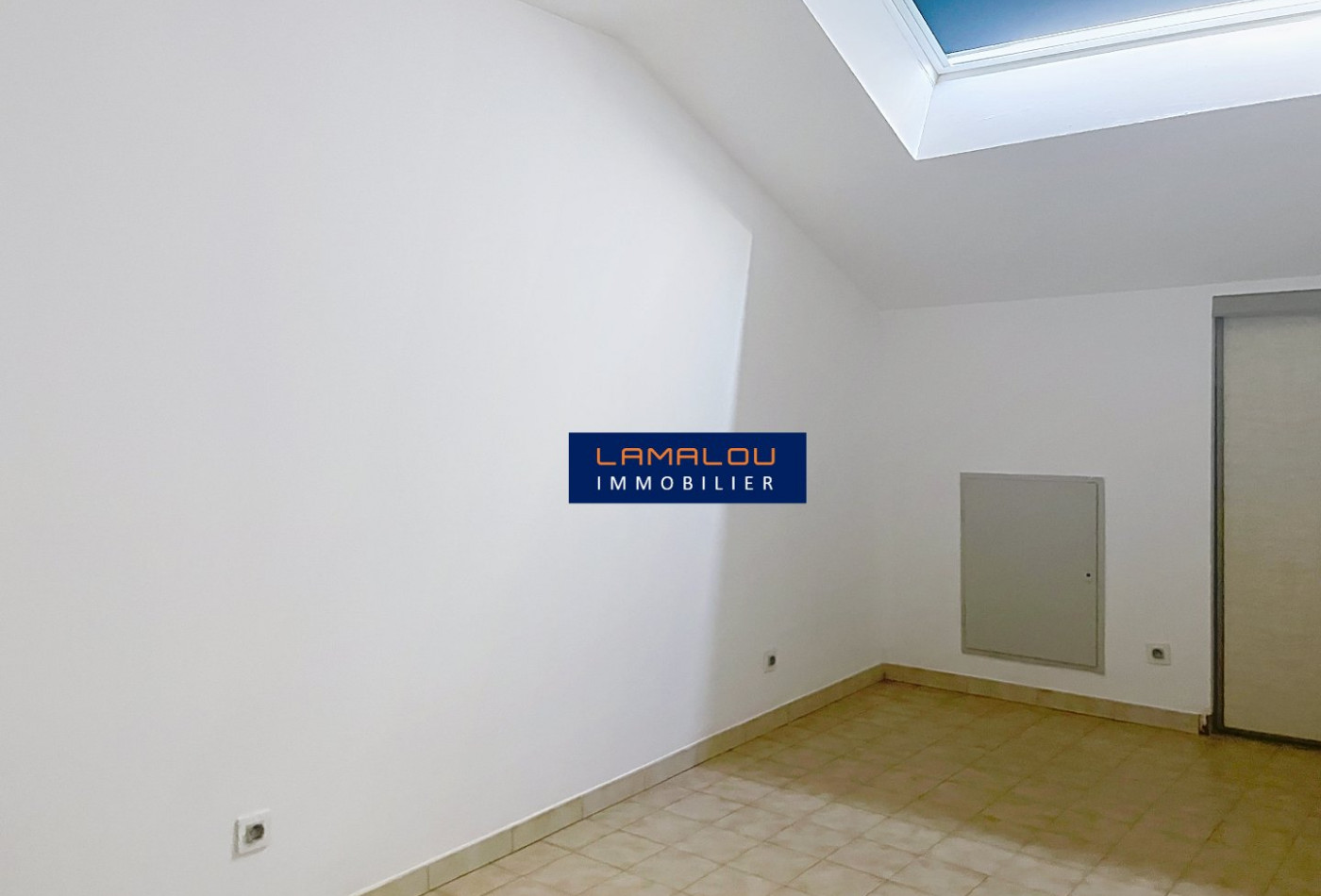 location Duplex Herepian - Photo 7