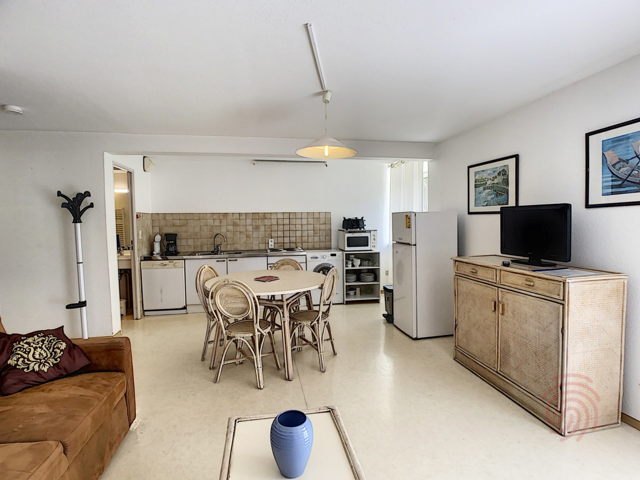 en location saisonnière Appartement Lamalou Les Bains - Photo 2