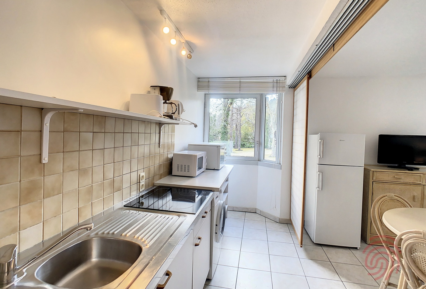 en location saisonnière Appartement Lamalou Les Bains - Photo 5