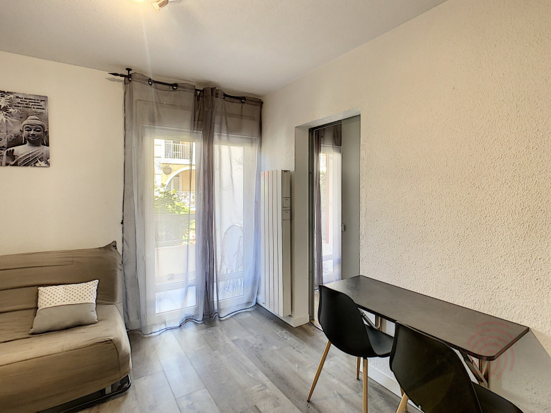 en location saisonnière Appartement Lamalou Les Bains - Photo 7