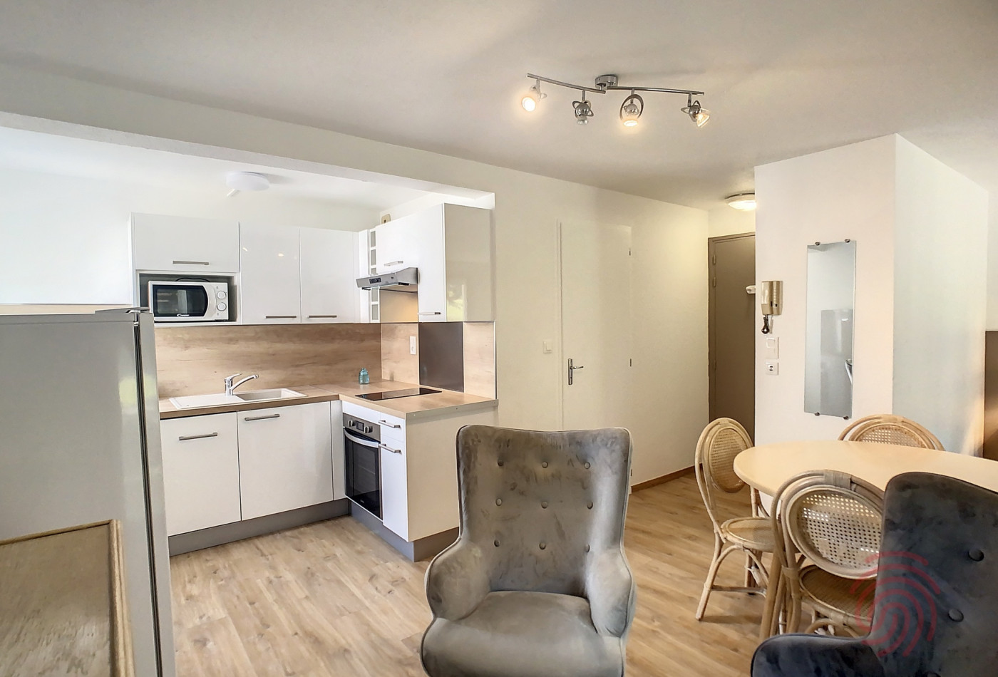 en location saisonnière Appartement Lamalou Les Bains - Photo 2