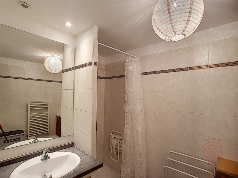 en location saisonnière Appartement Lamalou Les Bains - Photo 10