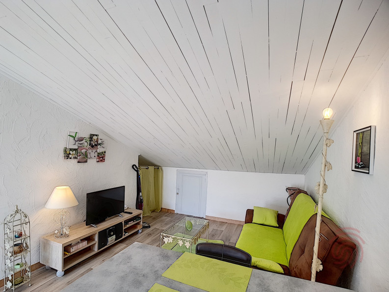 en location saisonnière Appartement Combes - Photo 2