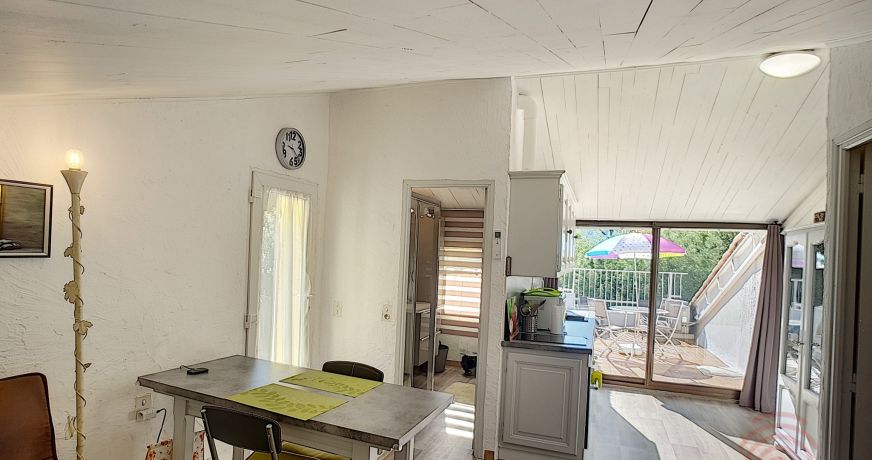 en location saisonnière Appartement Combes