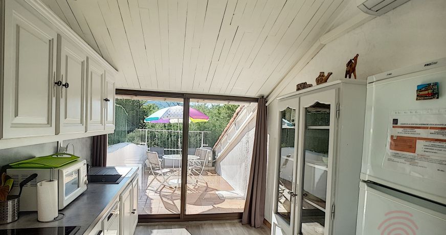 en location saisonnière Appartement Combes