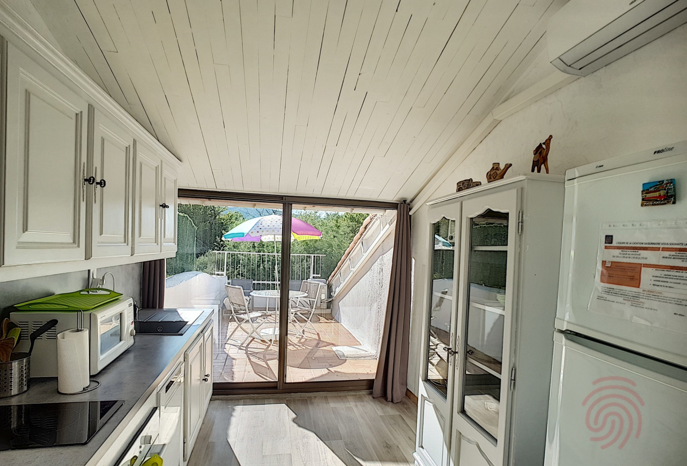 en location saisonnière Appartement Combes - Photo 5