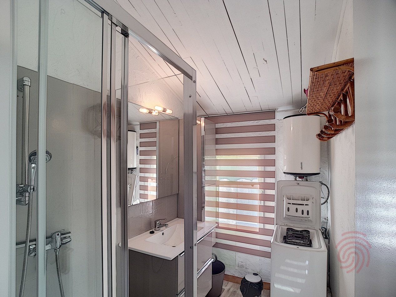 en location saisonnière Appartement Combes - Photo 7