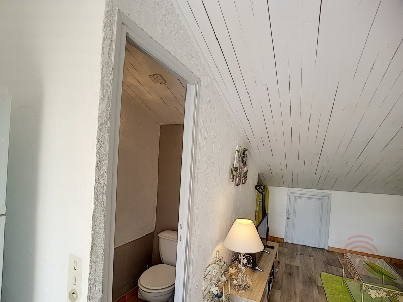 en location saisonnière Appartement Combes - Photo 8