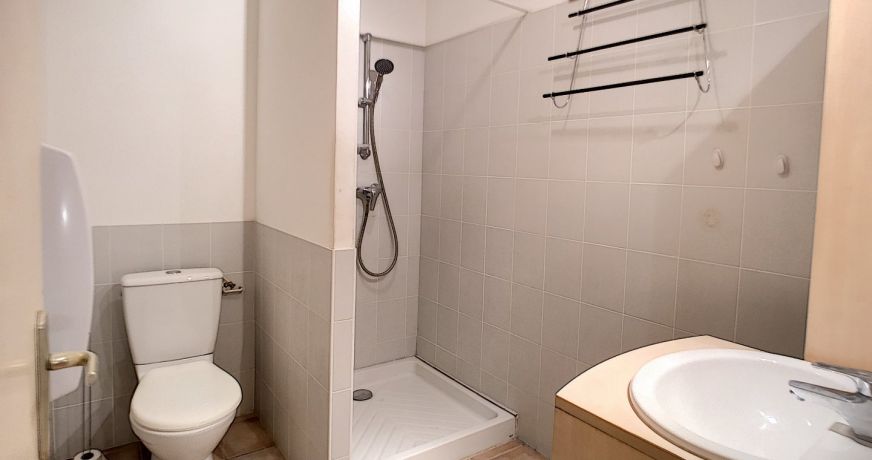 location Appartement Cessenon Sur Orb