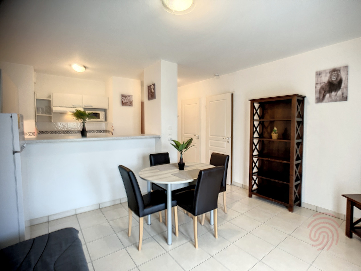 en location saisonnière Appartement Lamalou Les Bains - Photo 2