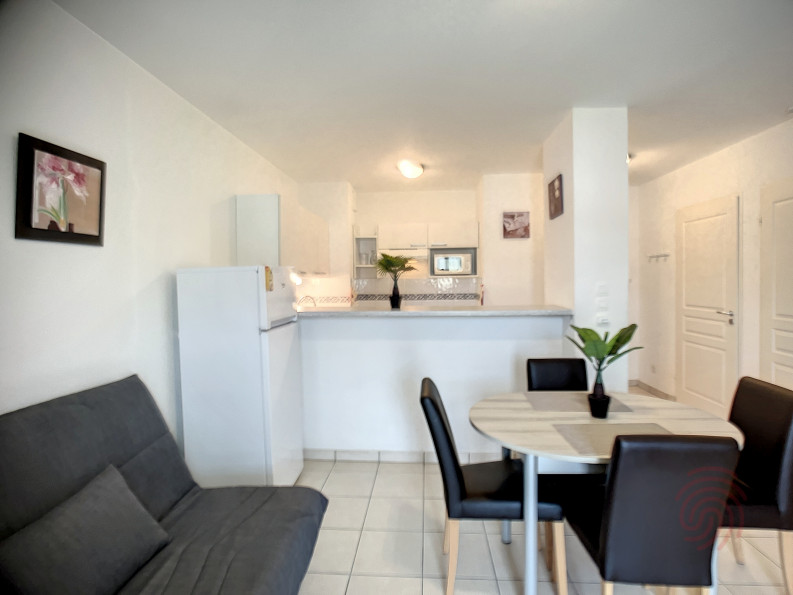 en location saisonnière Appartement Lamalou Les Bains - Photo 3