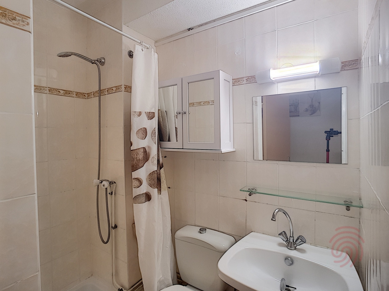 en location saisonnière Appartement Lamalou Les Bains - Photo 9