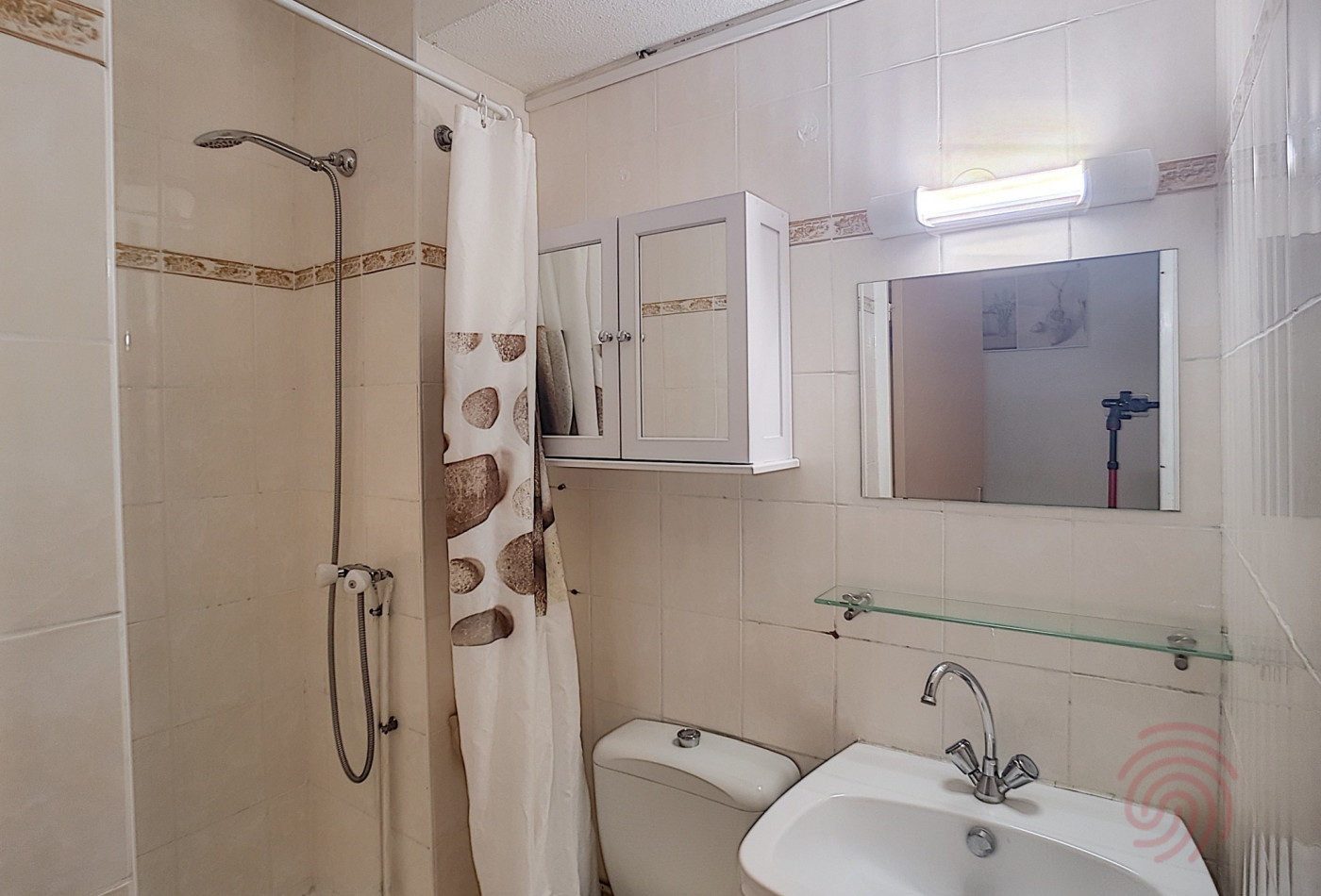 en location saisonnière Appartement Lamalou Les Bains - Photo 9