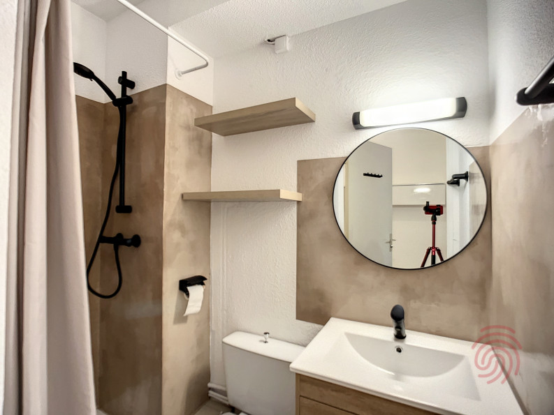 en location saisonnière Appartement Lamalou Les Bains - Photo 9