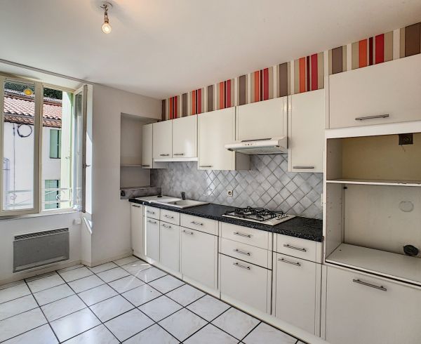 location  Saint Etienne Estrechoux