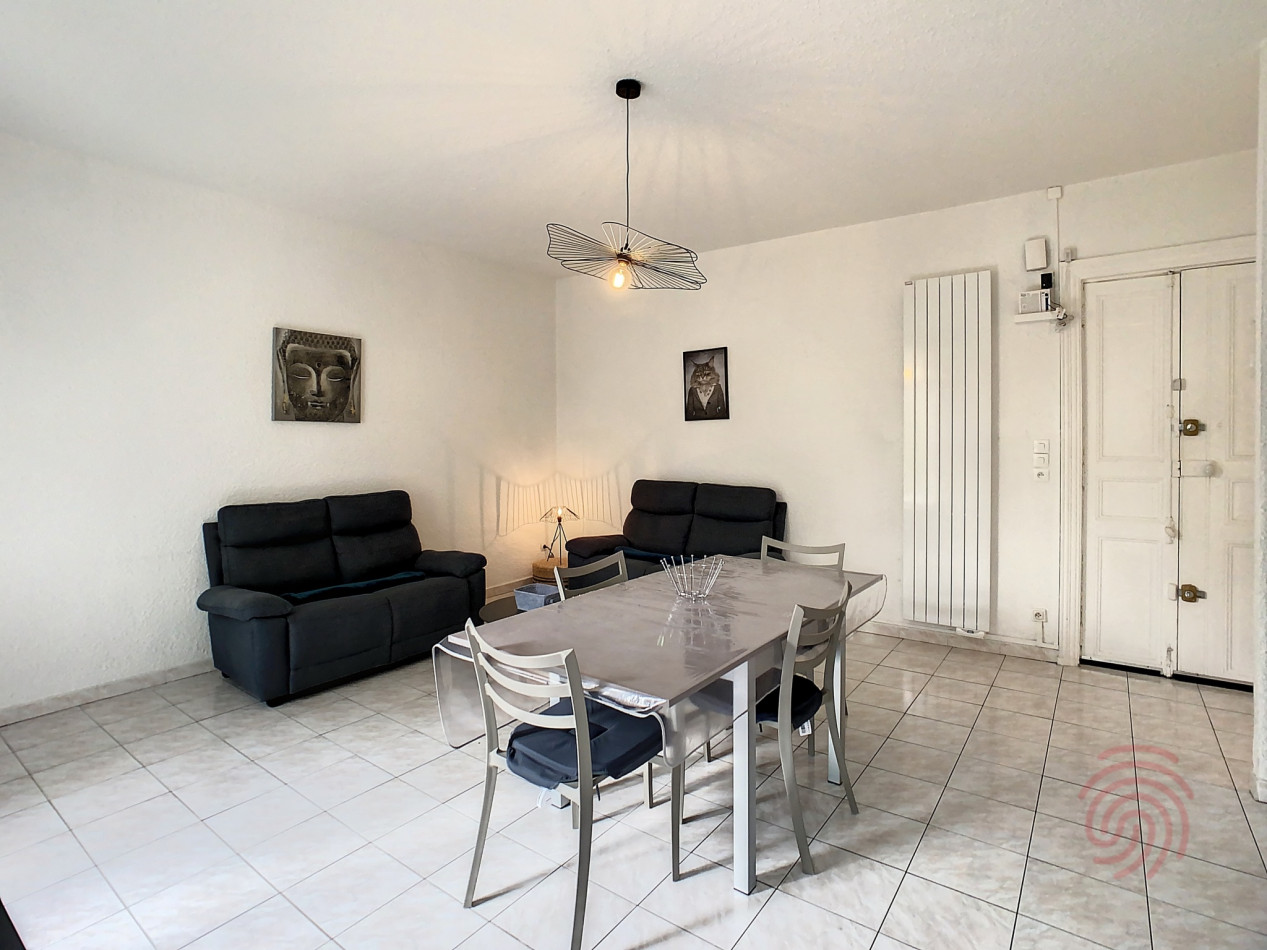 en location saisonnière Appartement Lamalou Les Bains - Photo 4