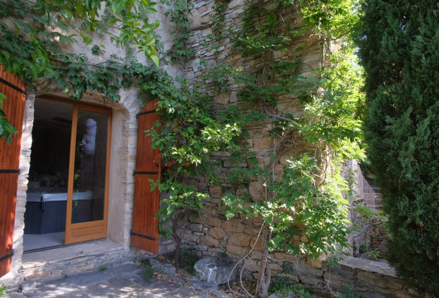 vente Maison de caractère Vieussan - Photo 2